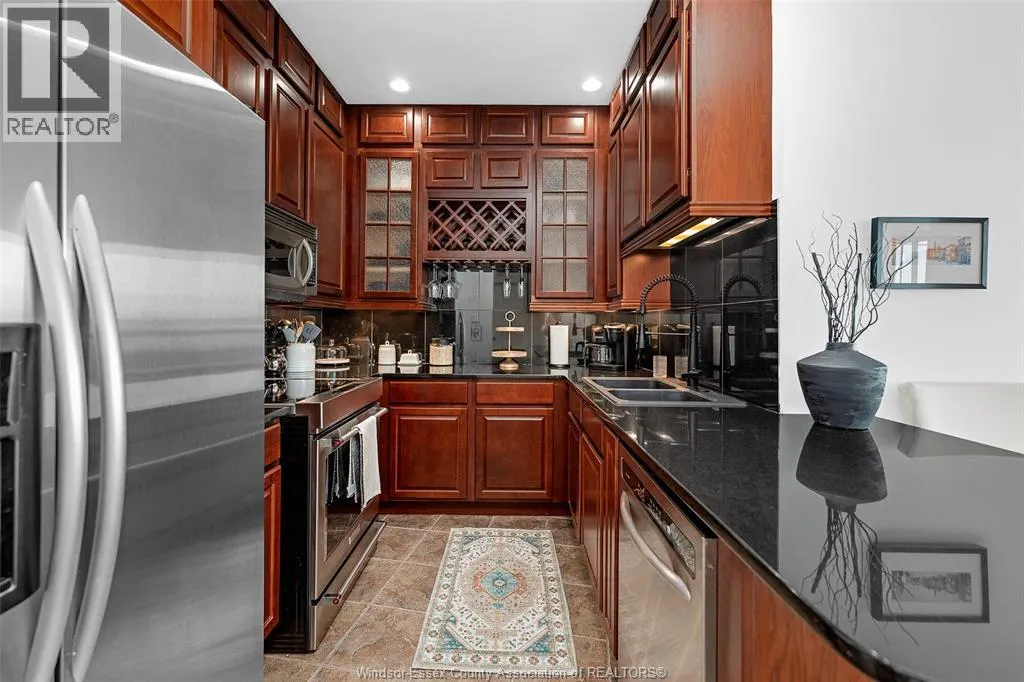 1225 RIVERSIDE DRIVE Unit# 404