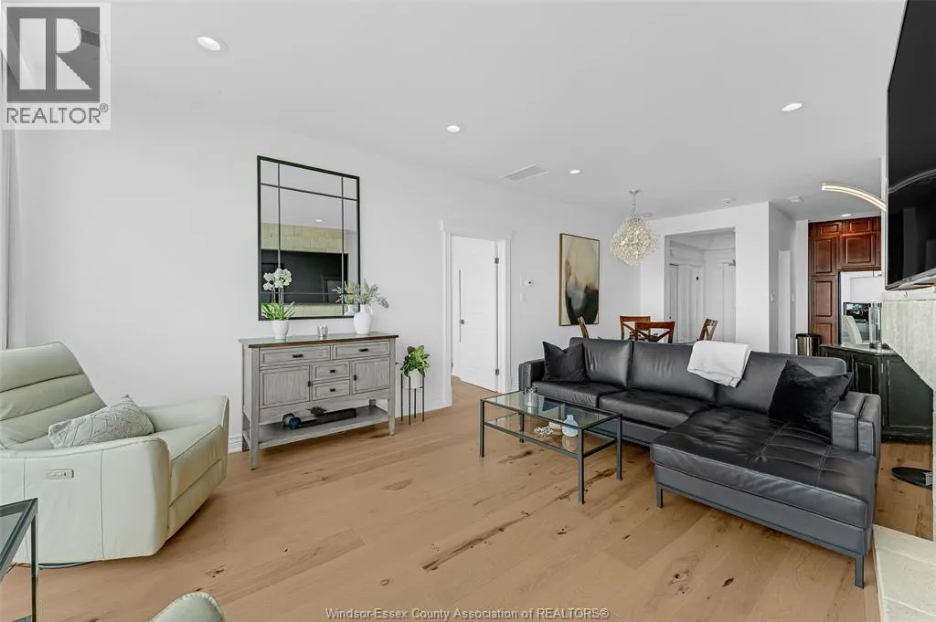 1225 RIVERSIDE DRIVE Unit# 404