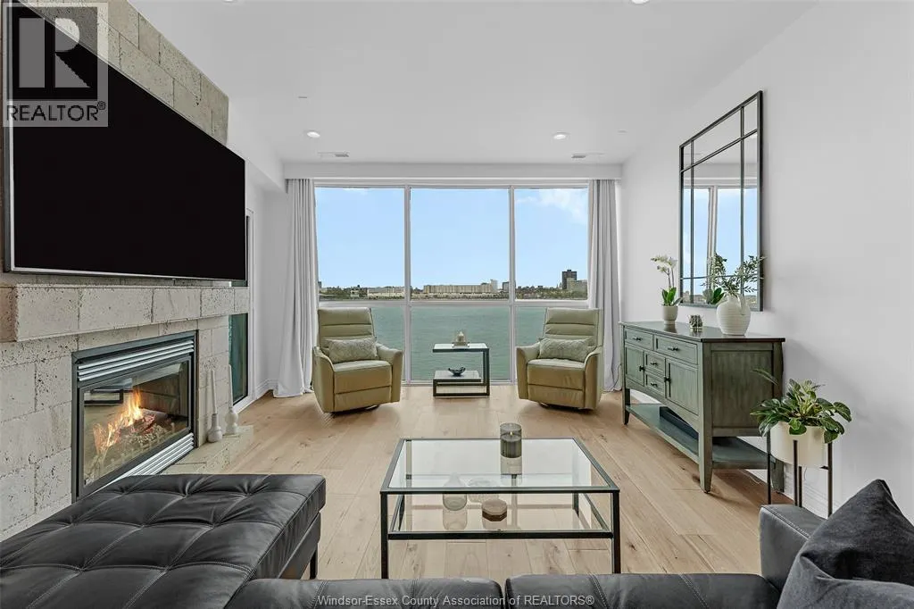 1225 RIVERSIDE DRIVE Unit# 404