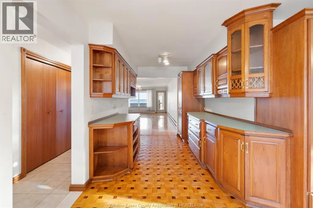 13918 RIVERSIDE DRIVE East