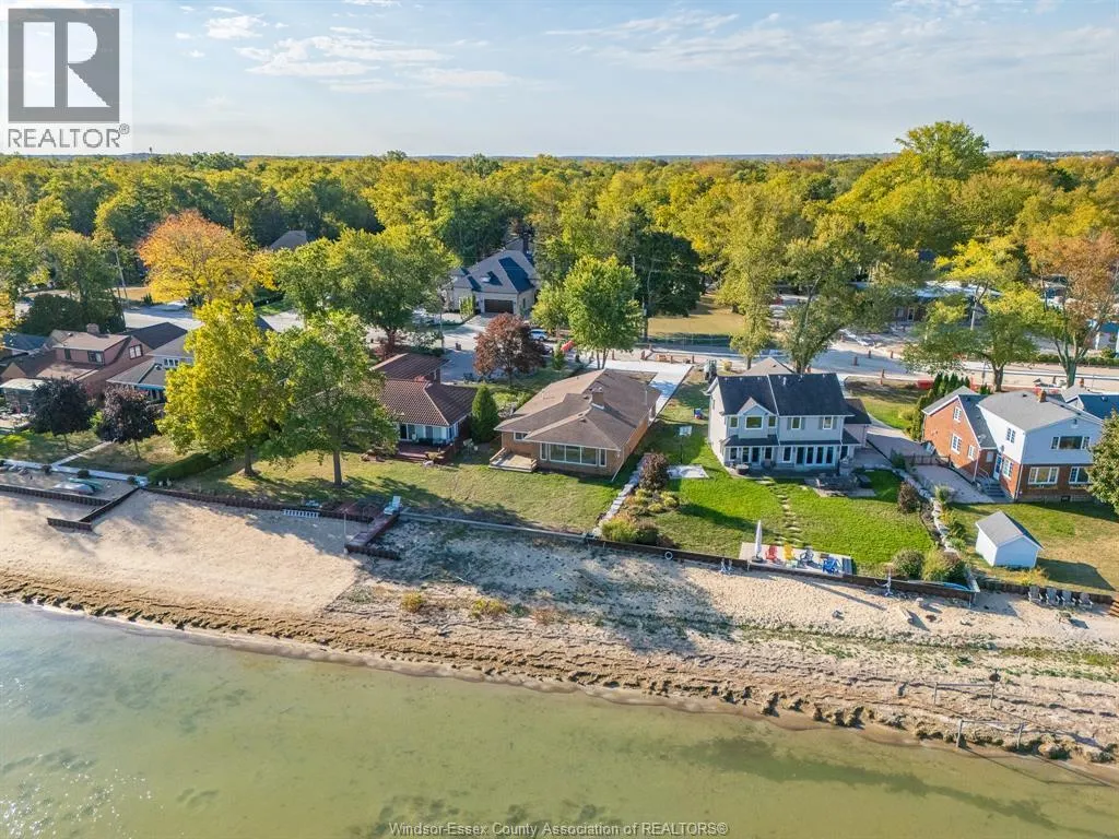 13918 RIVERSIDE DRIVE East