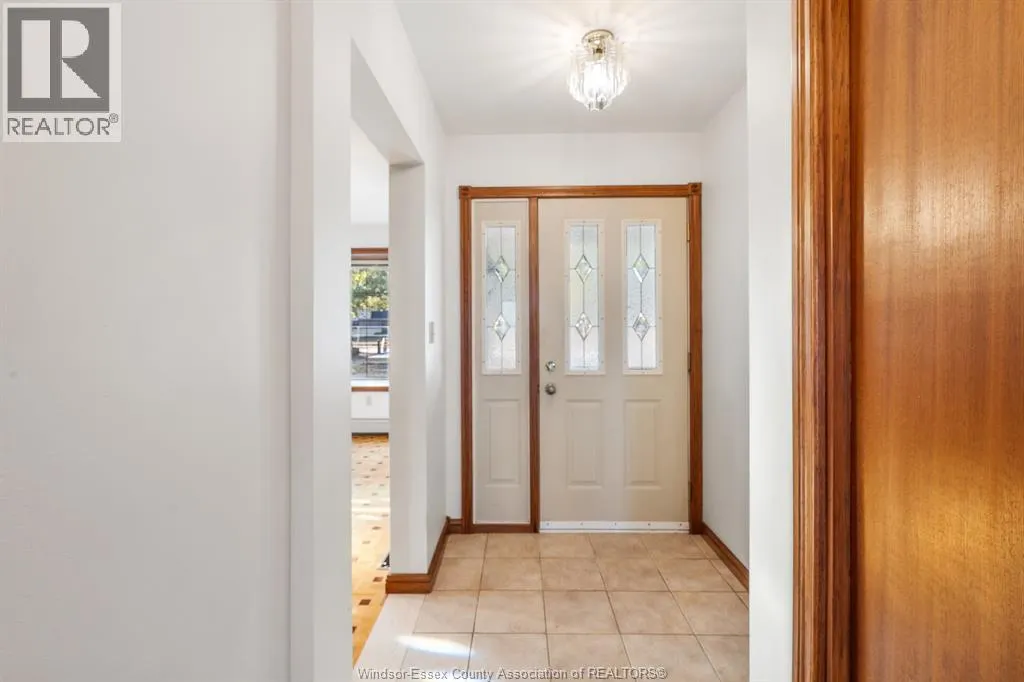 13918 RIVERSIDE DRIVE East