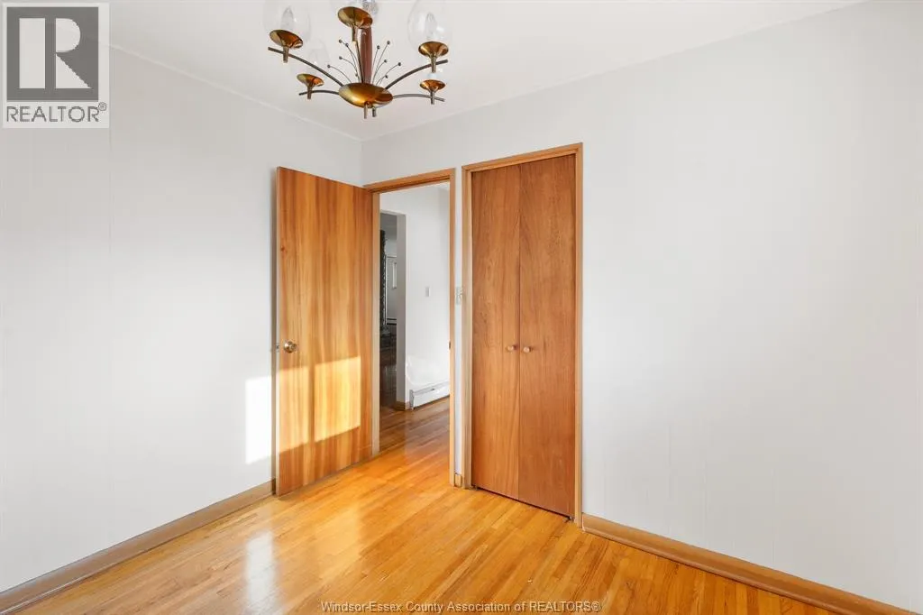 13918 RIVERSIDE DRIVE East