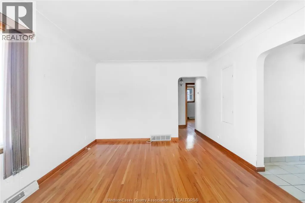 615 GILES West Unit# MAIN
