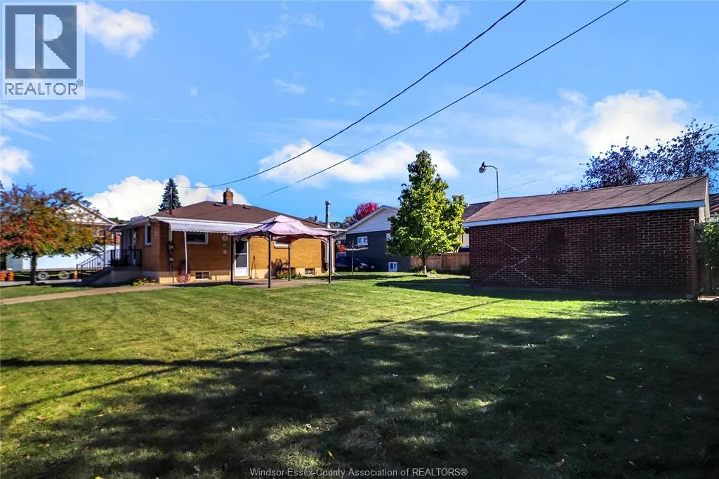 615 GILES West Unit# MAIN