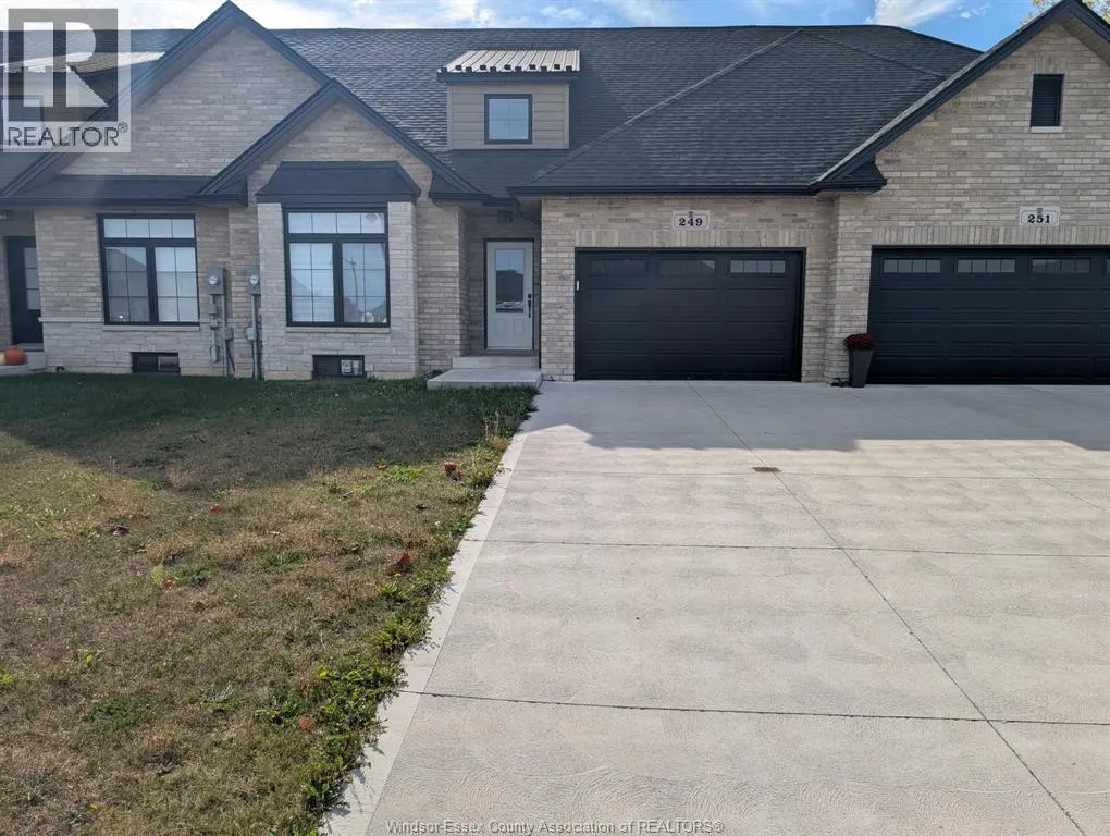 249 LIVINGSTONE CRESCENT