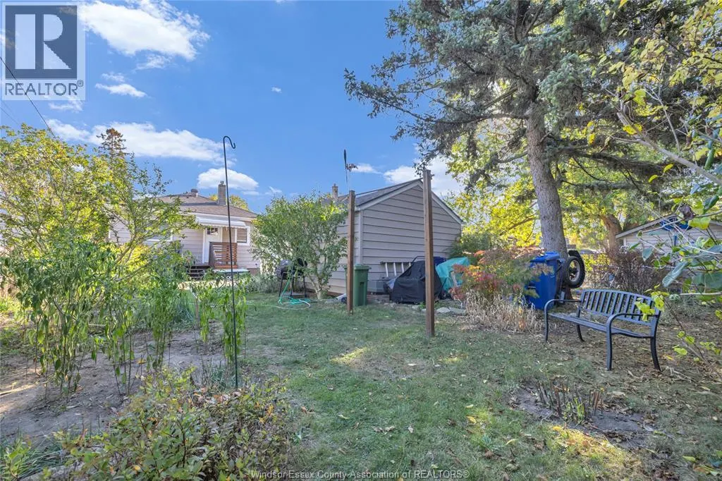 1575 BUCKINGHAM