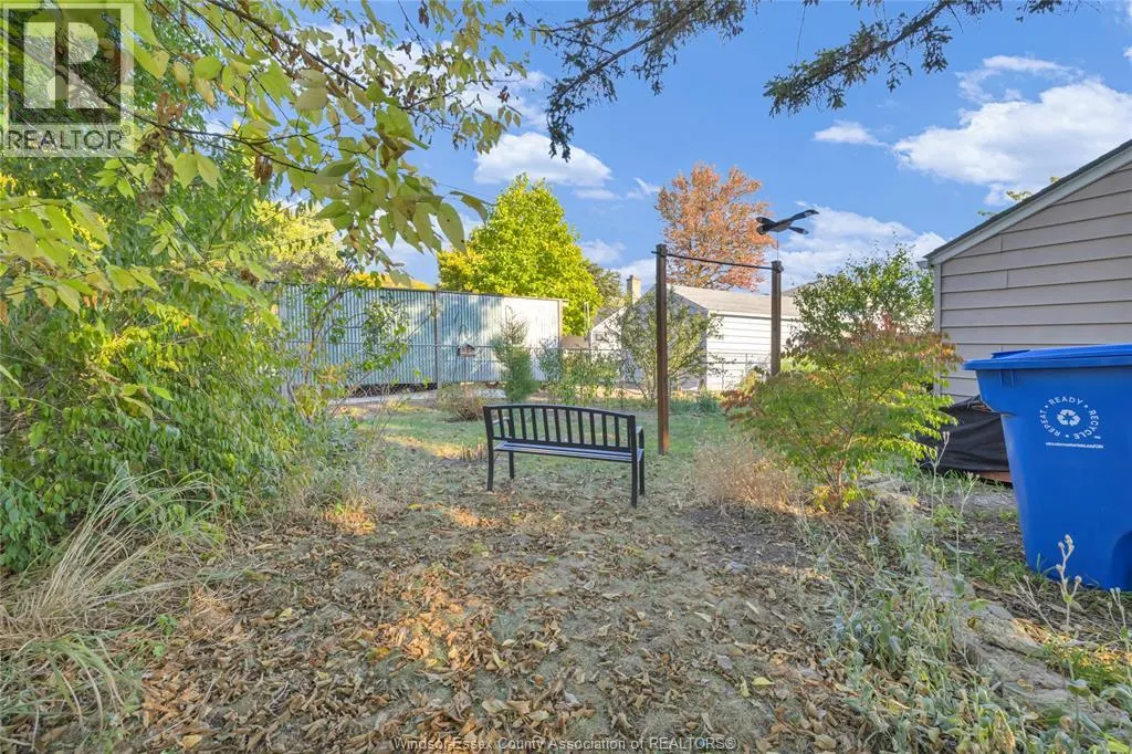 1575 BUCKINGHAM