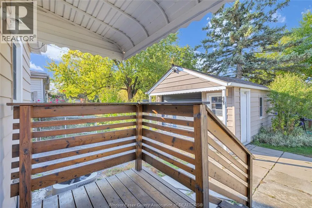 1575 BUCKINGHAM