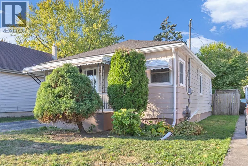 1575 BUCKINGHAM