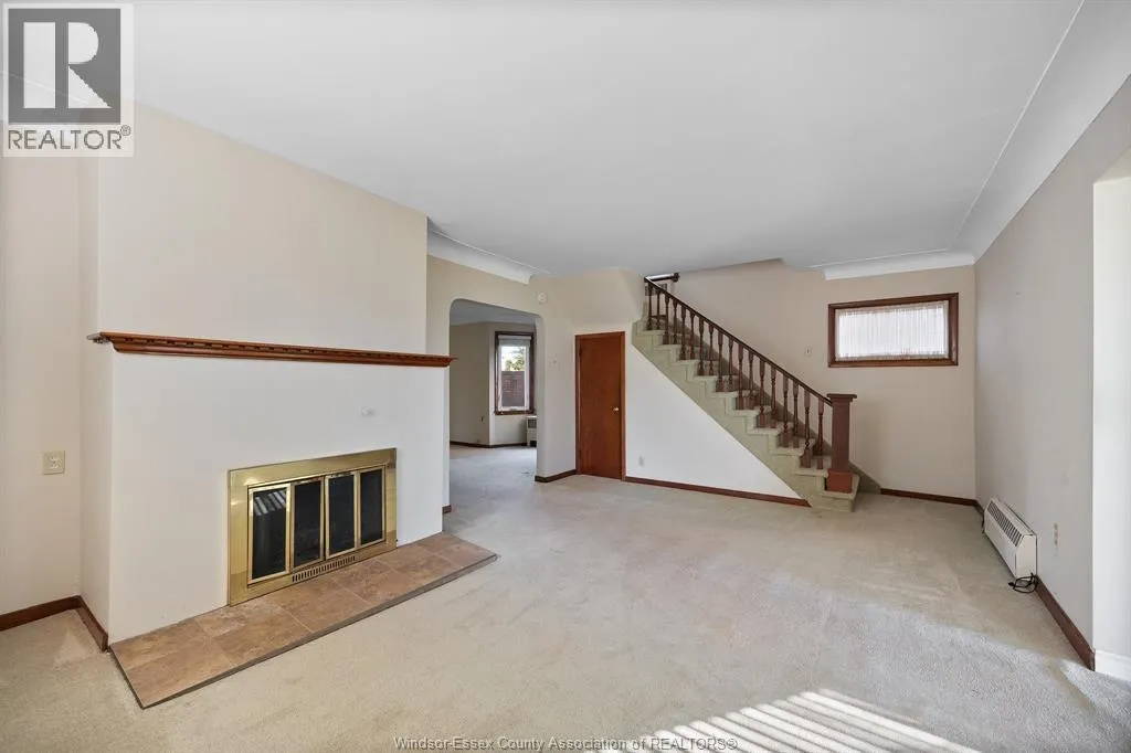 12506 RIVERSIDE DRIVE