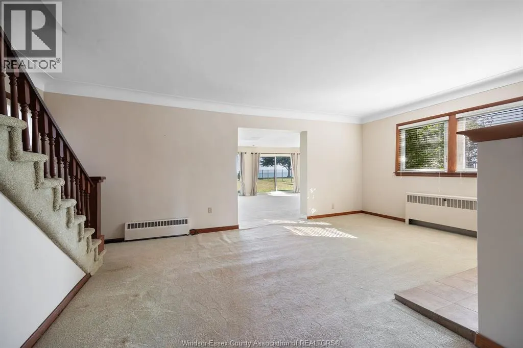 12506 RIVERSIDE DRIVE