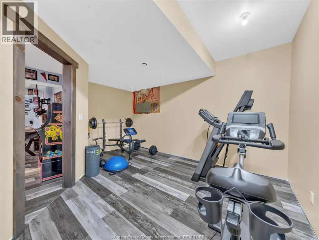 4037 CONCESSION 4 SOUTH