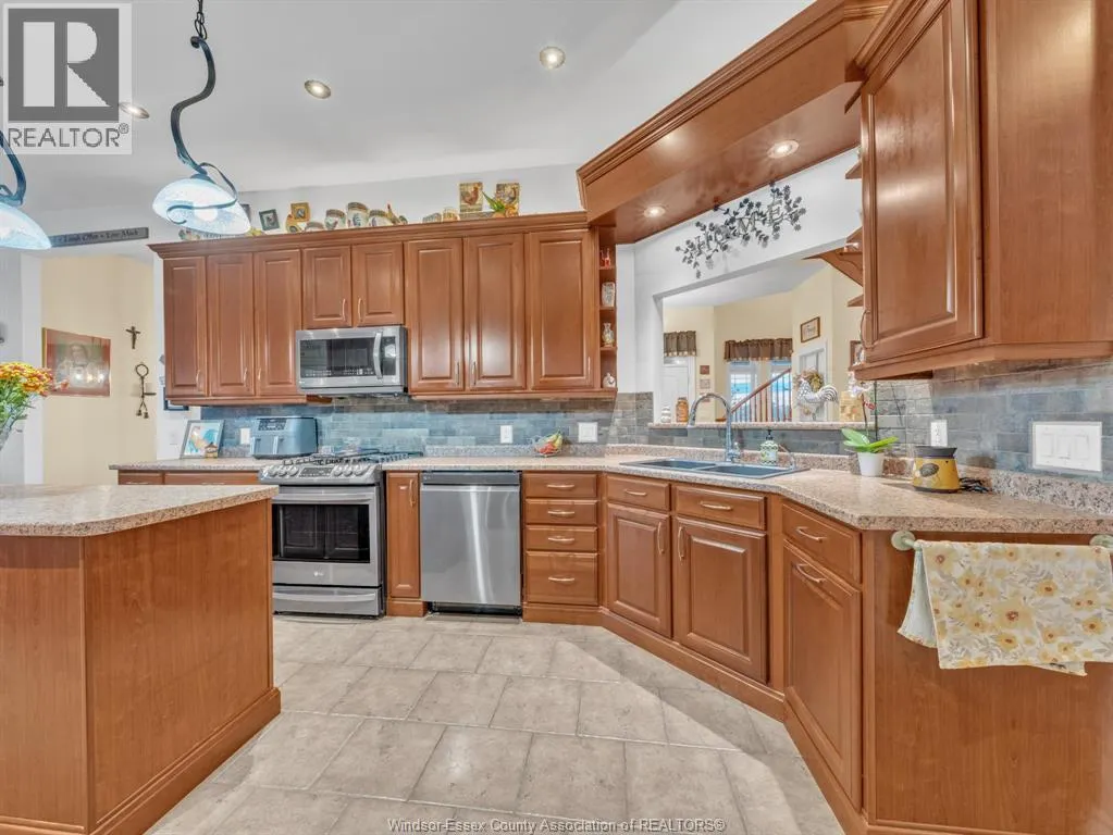 4037 CONCESSION 4 SOUTH