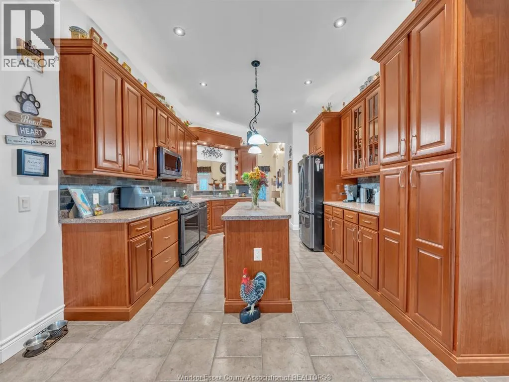 4037 CONCESSION 4 SOUTH