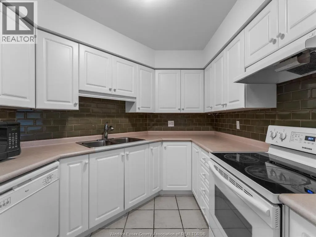 4789 RIVERSIDE DRIVE Unit# 304