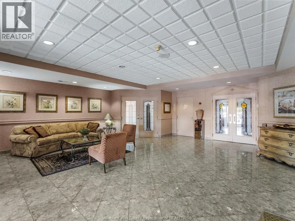 4789 RIVERSIDE DRIVE Unit# 304