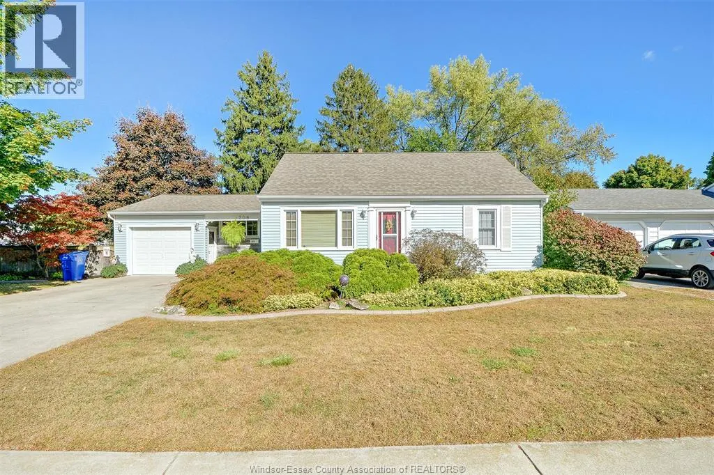 209 KENWOOD