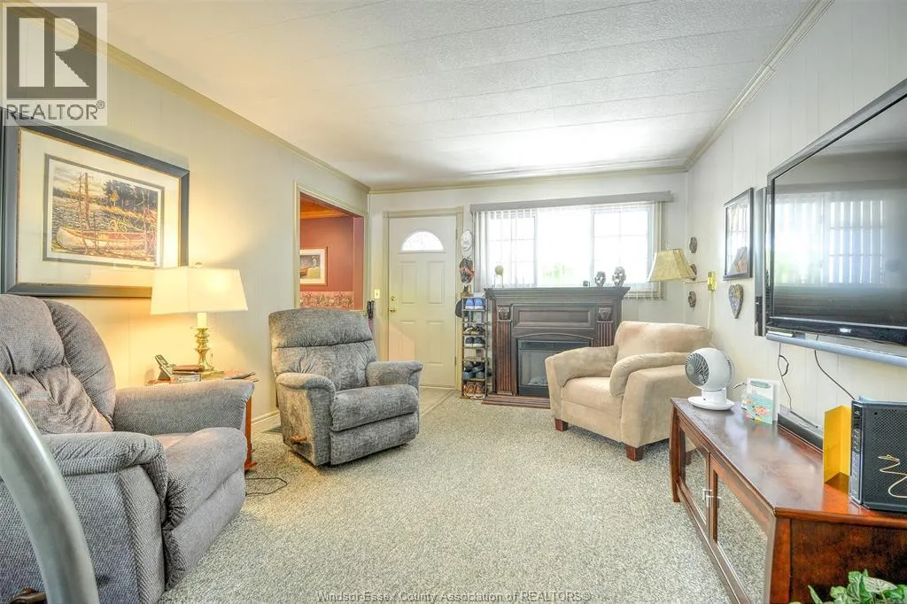 209 KENWOOD
