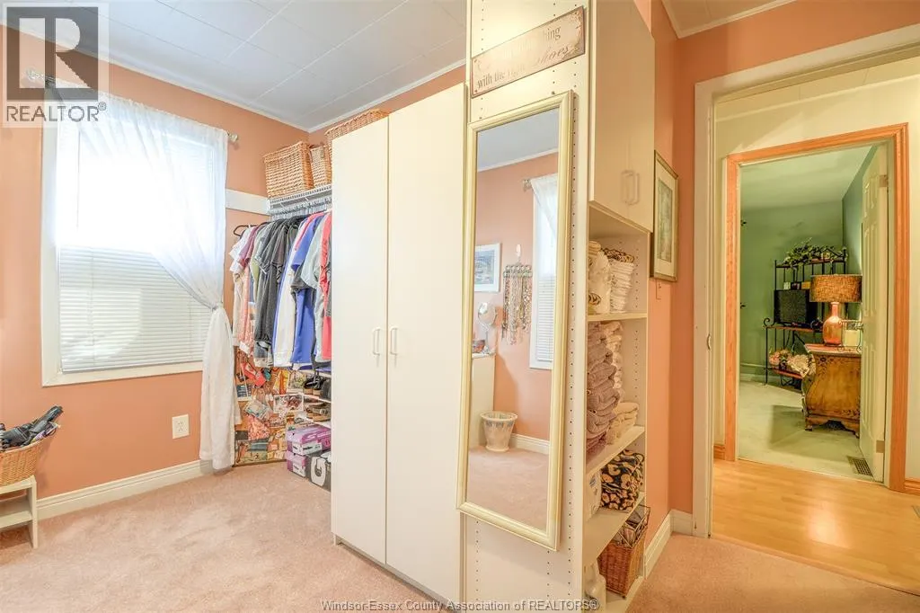 209 KENWOOD