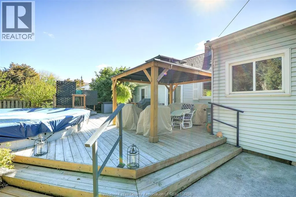 209 KENWOOD