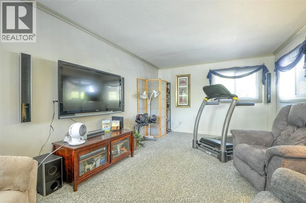 209 KENWOOD