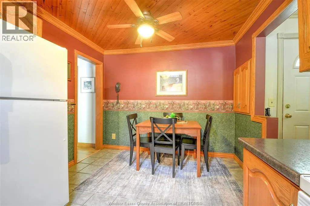209 KENWOOD