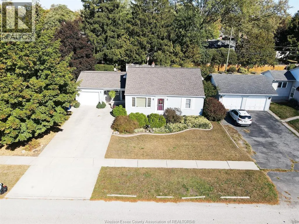 209 KENWOOD