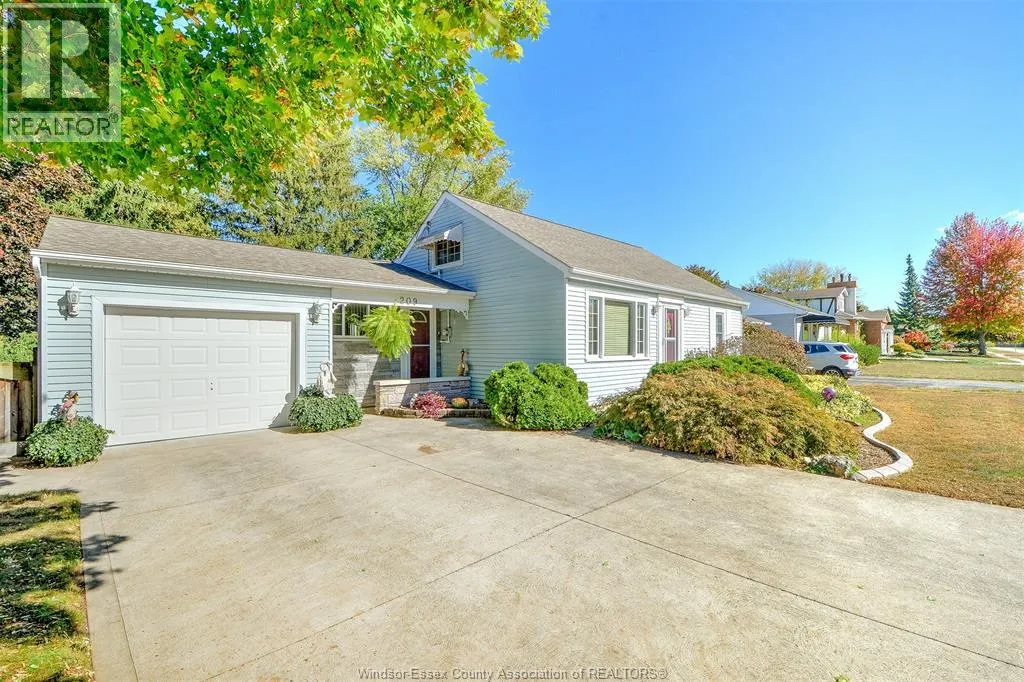 209 KENWOOD