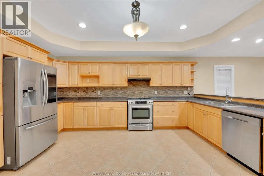 190 DIANE CRESCENT Unit# UPPER