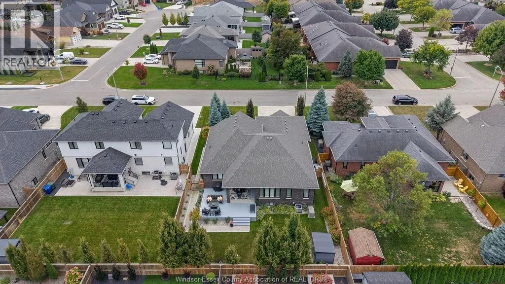 14 WISTERIA LANE