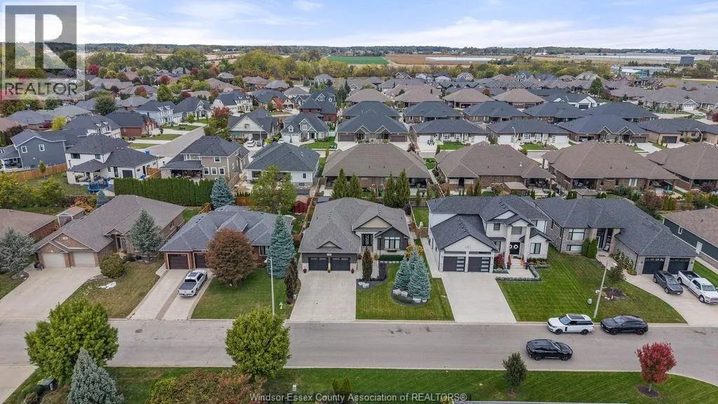 14 WISTERIA LANE