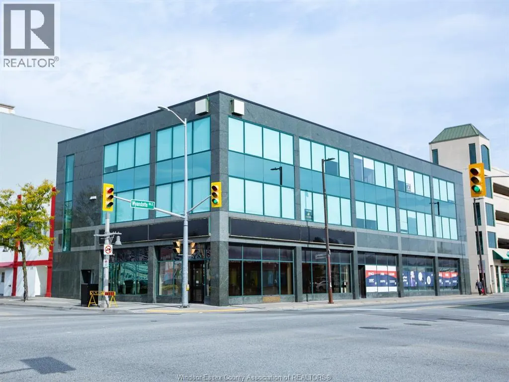 596 OUELLETTE AVENUE
