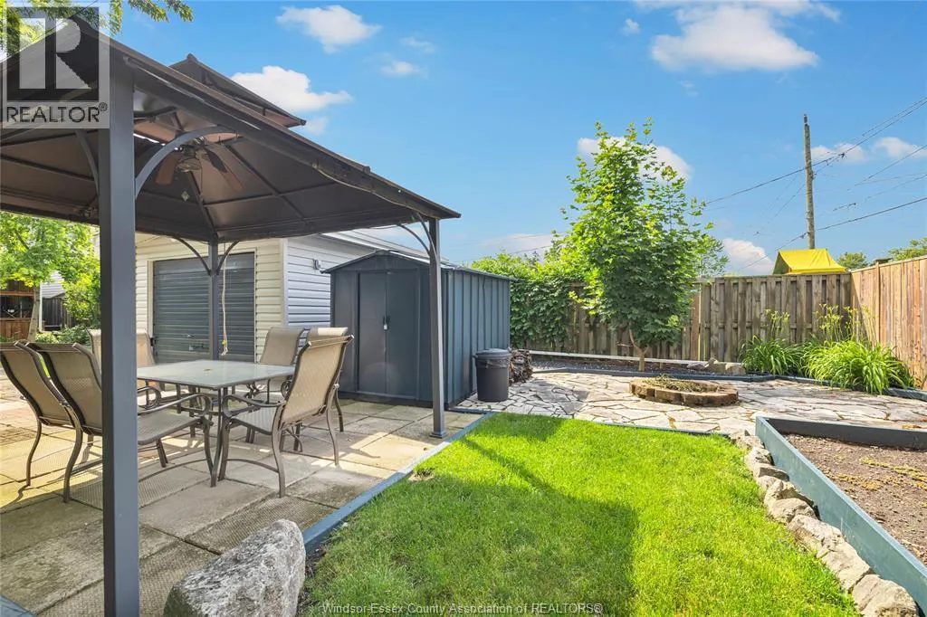 1517 BERNARD ROAD