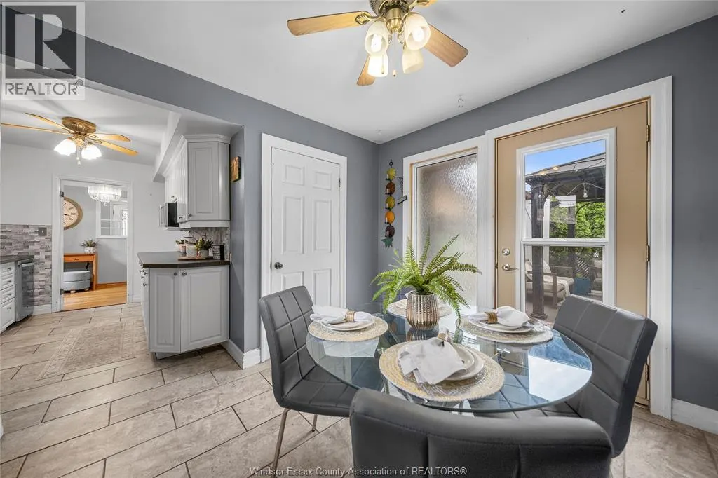 1011 ISABELLE PLACE