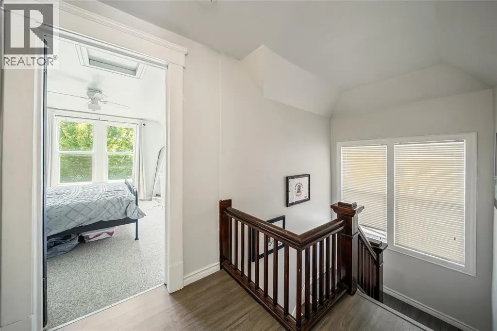 224 CONFEDERATION STREET