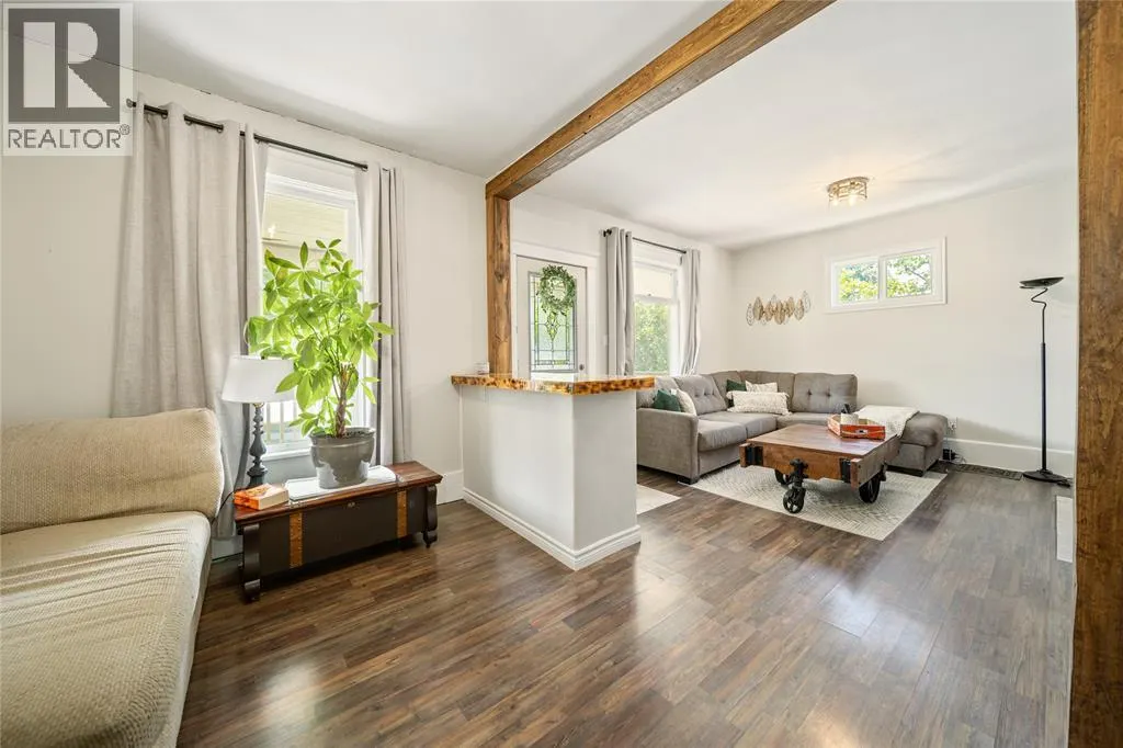 224 CONFEDERATION STREET