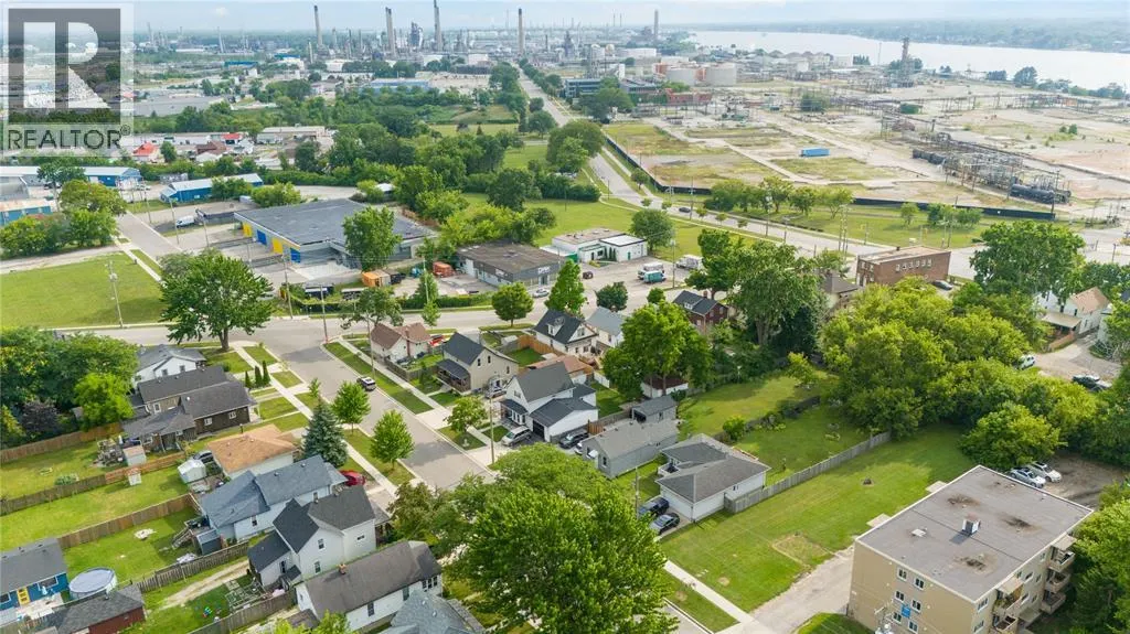 224 CONFEDERATION STREET