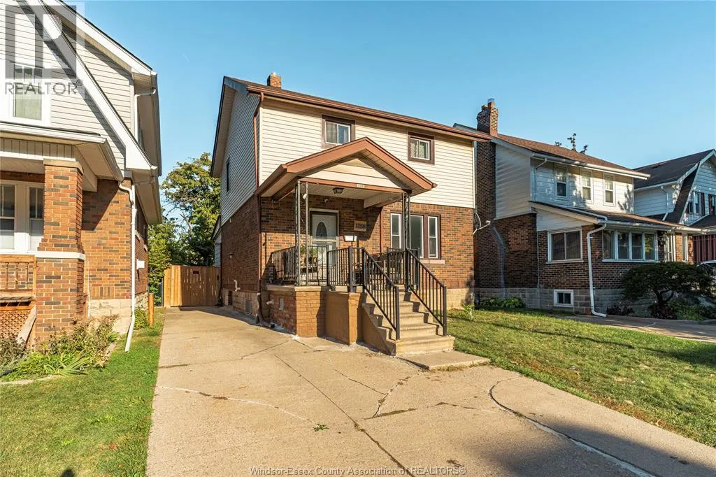 1158 PARENT AVENUE