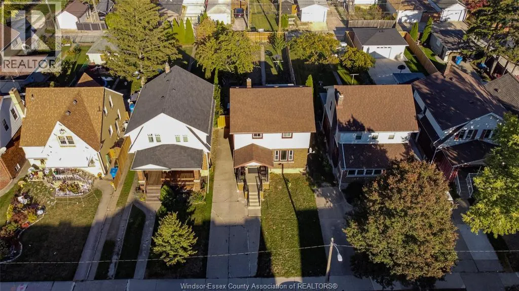 1158 PARENT AVENUE