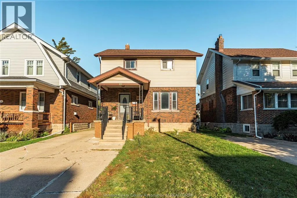 1158 PARENT AVENUE