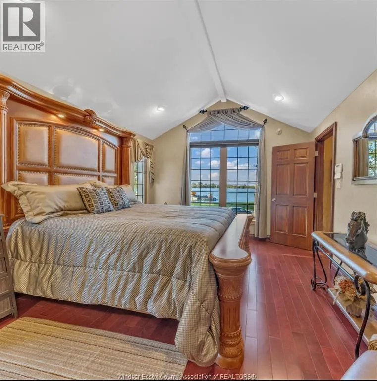 7465 RIVERSIDE