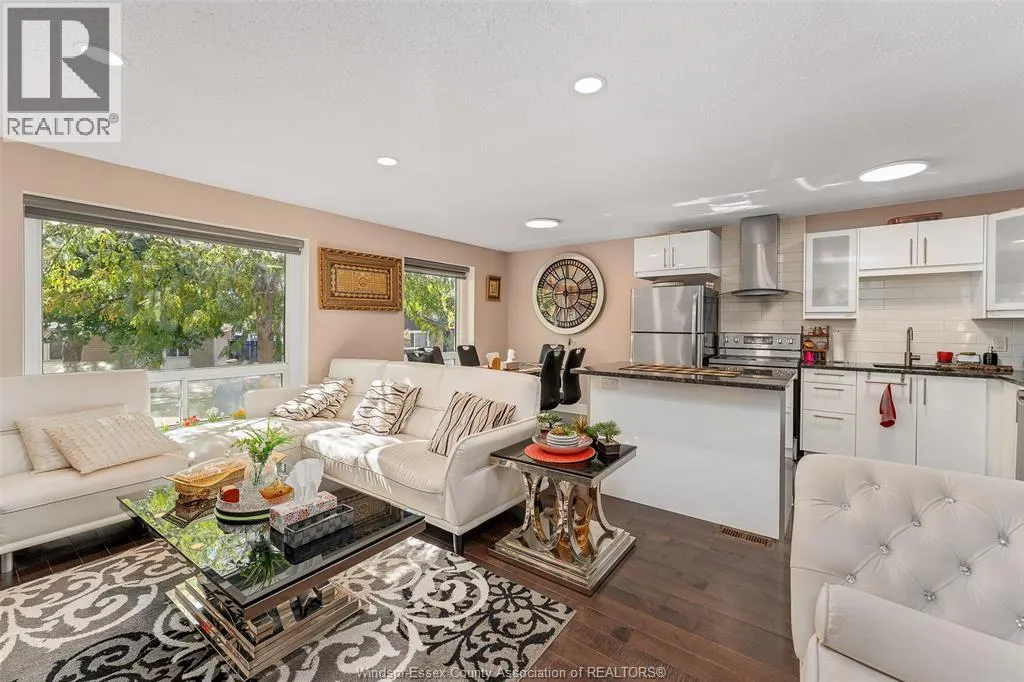 9978 FOREST GLADE COURT Unit# 5