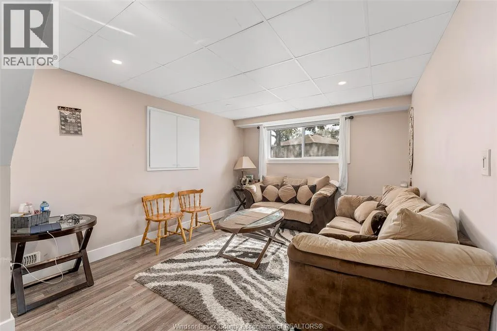 9978 FOREST GLADE COURT Unit# 5