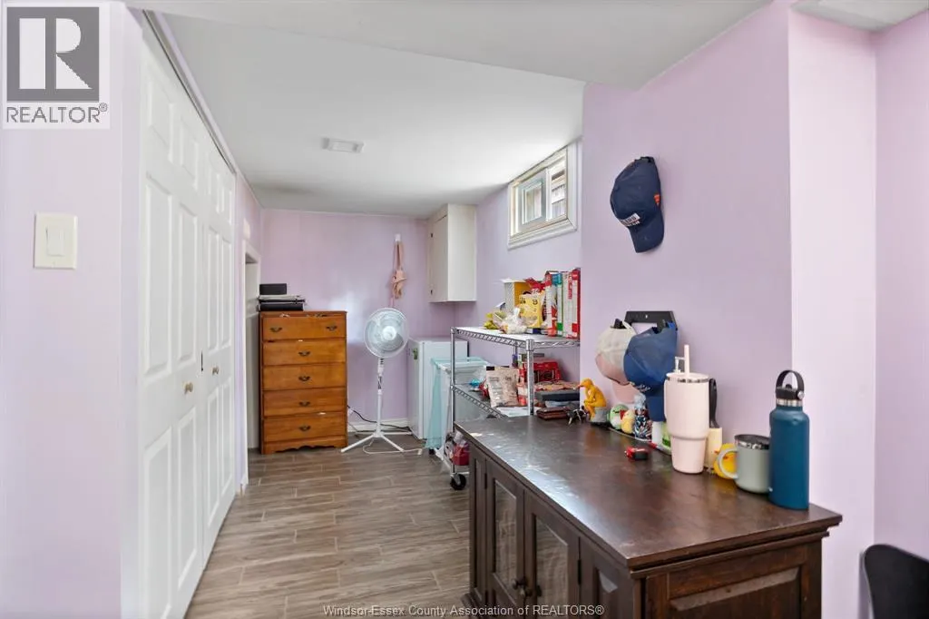1160 Isabelle PLACE