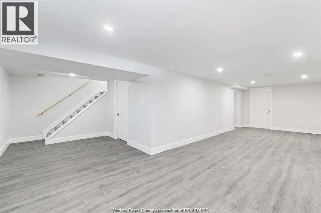 3024 GRANDVIEW