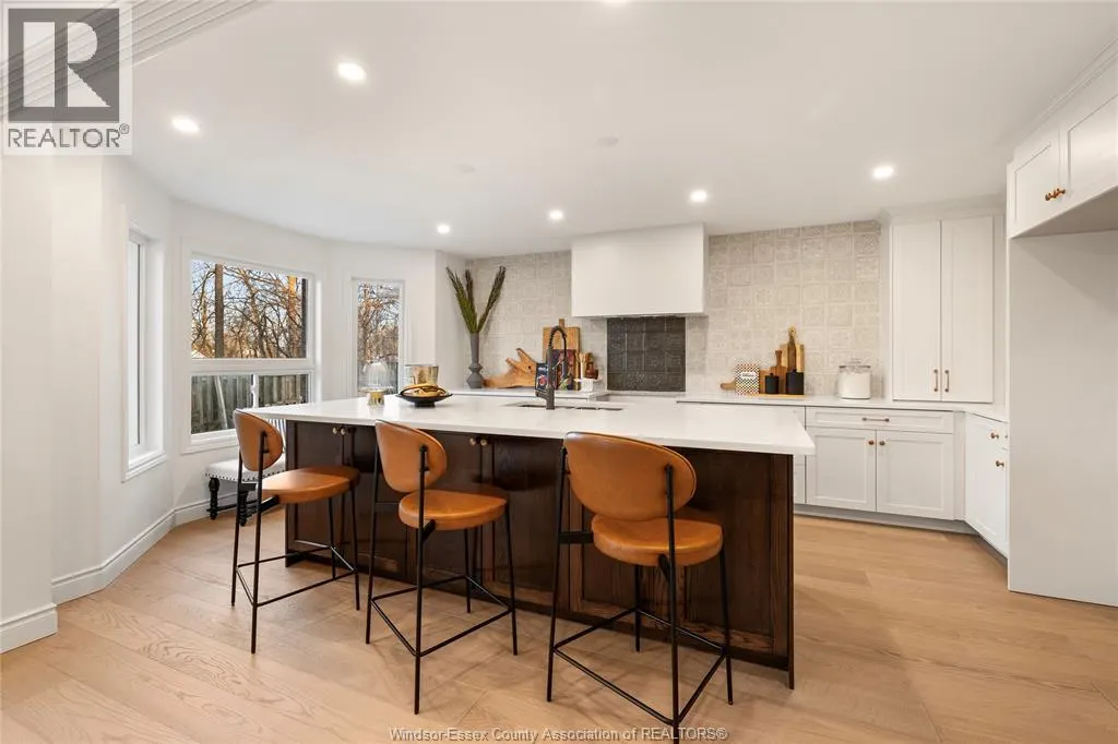 3522 WHITESIDE DRIVE