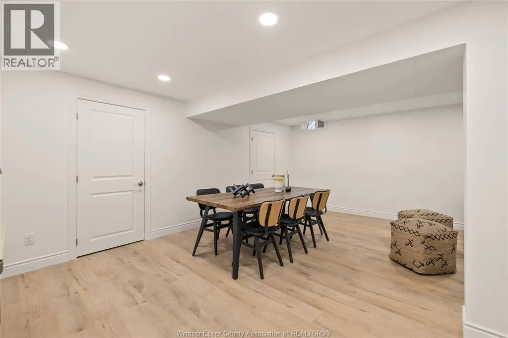 3522 WHITESIDE DRIVE