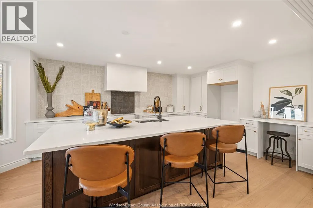 3522 WHITESIDE DRIVE