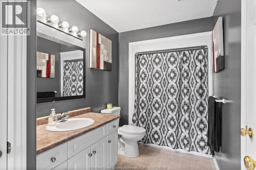 2 CRAWFORD AVENUE Unit# B